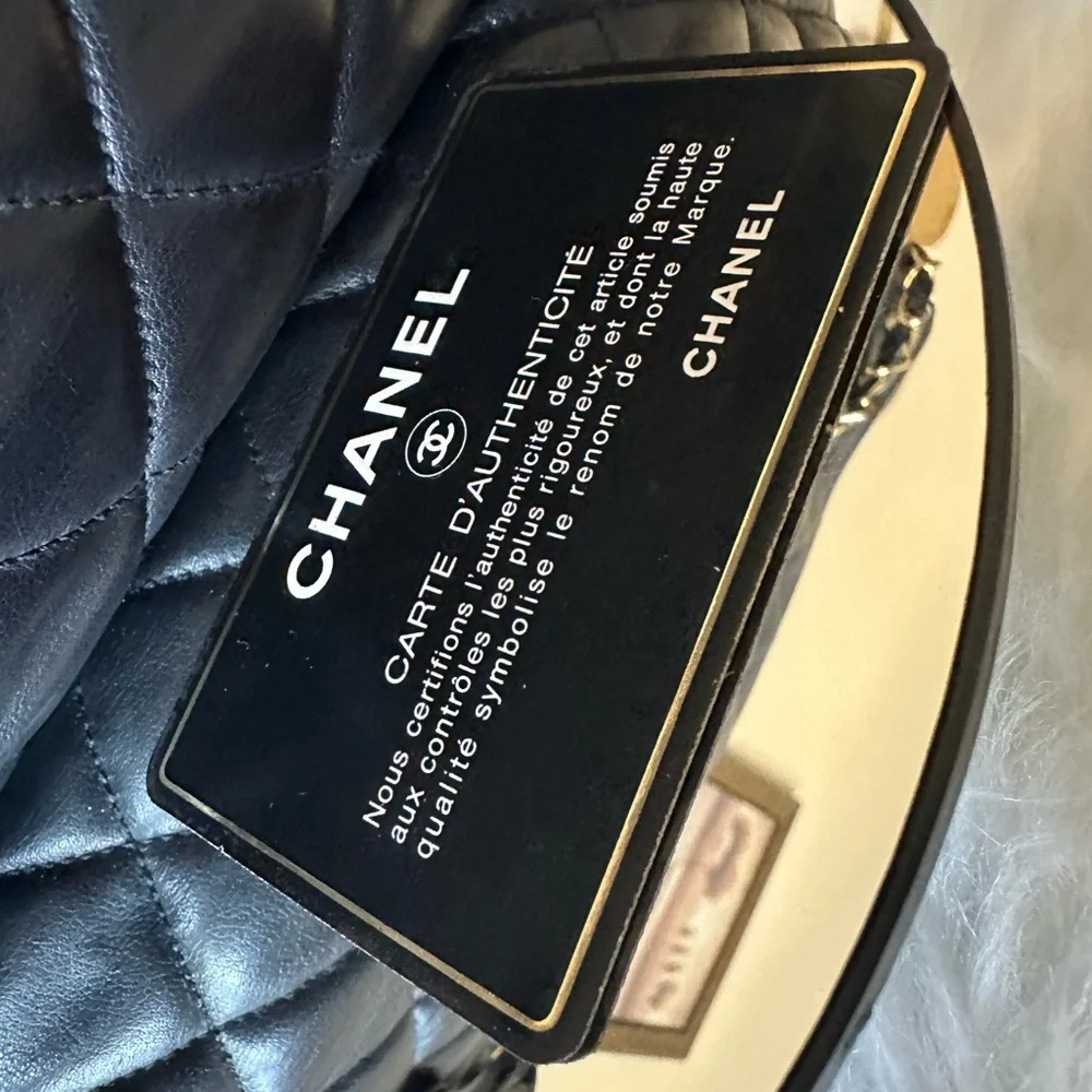 Chanel-Vintage Matelassé Chain Shoulder Bag w/ Coco Charm - Picture 16 of 16